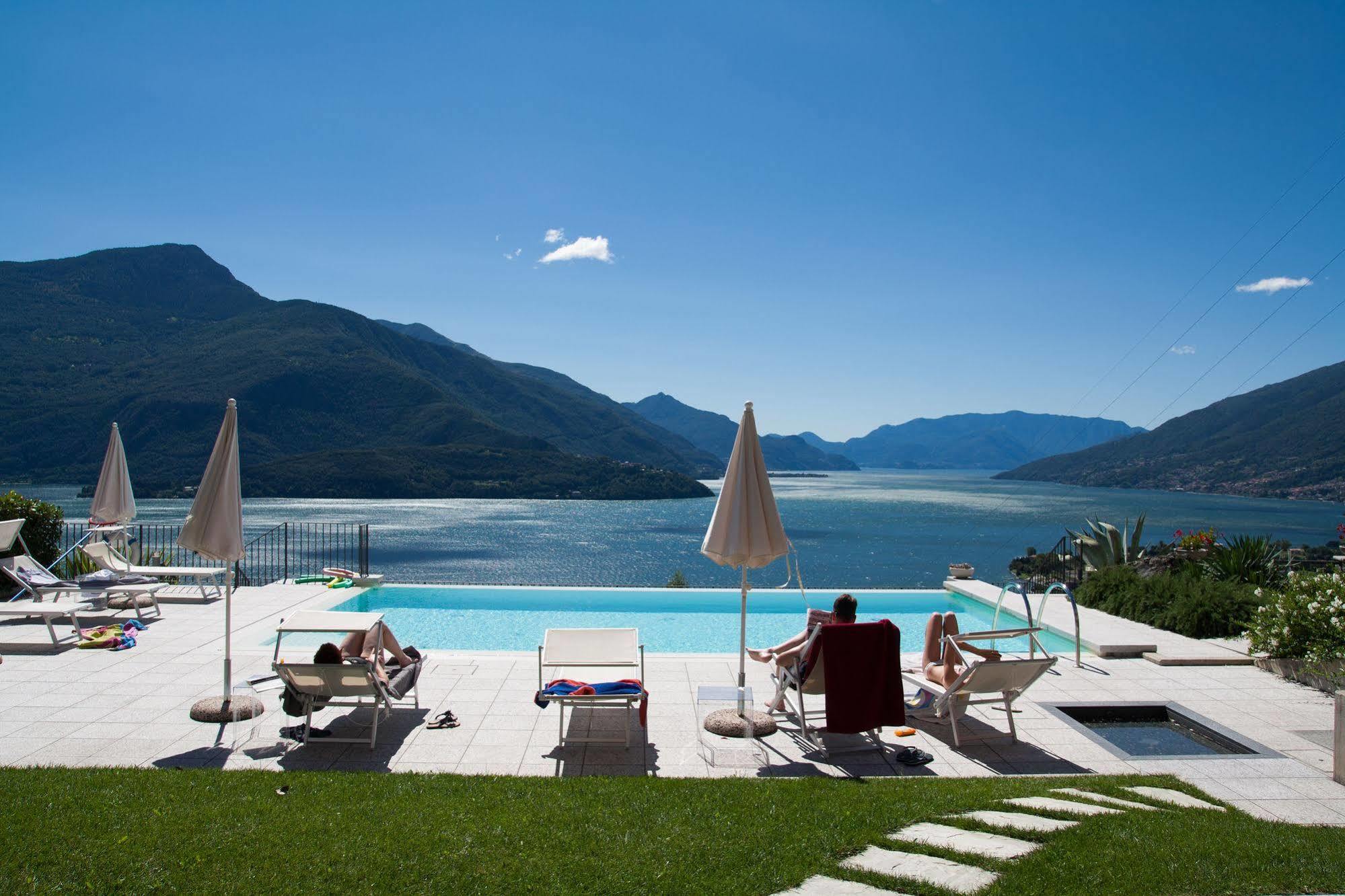 Residence Cafelicita - Promotion - Apartments Lake View - Infinity Pool - Jacuzzi Граведона Экстерьер фото